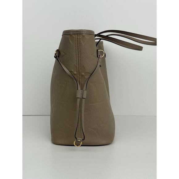 Louis Vuitton Empreinte Monogram Giant Neverfull MM Tourterelle - Picture 5 of 16